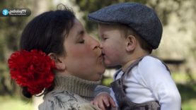 Çocuğumu dudağından öpmek sakıncalı mı?